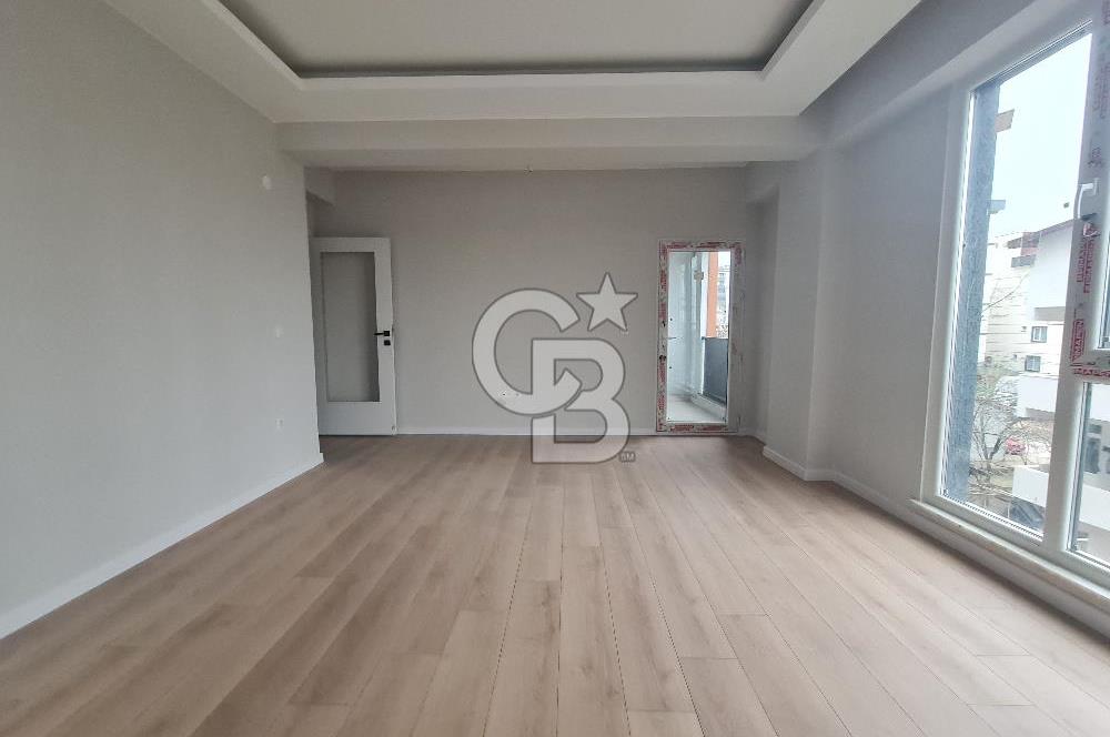 Site içerisinde satılık geniş daire