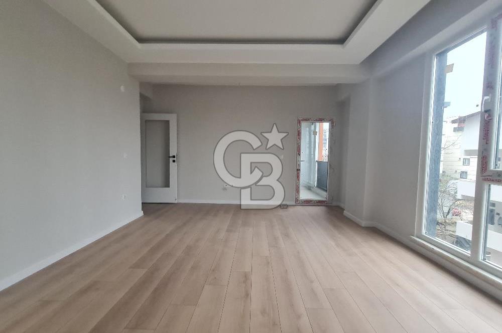 Site içerisinde satılık geniş daire