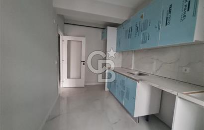 Site içerisinde satılık geniş daire