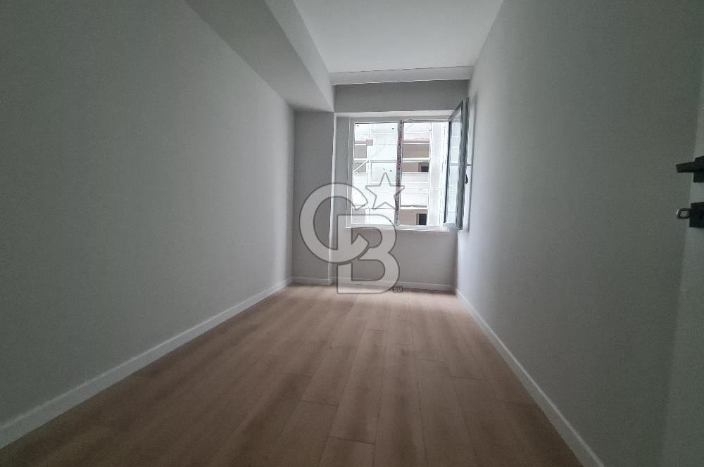 Site içerisinde satılık geniş daire