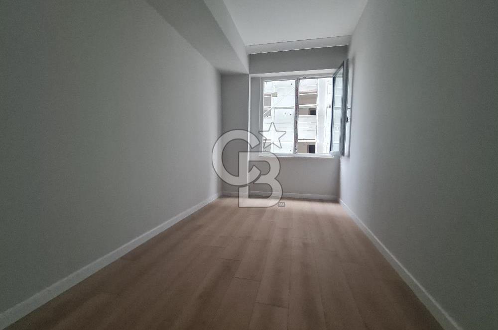 Site içerisinde satılık geniş daire