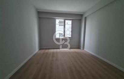 Site içerisinde satılık geniş daire