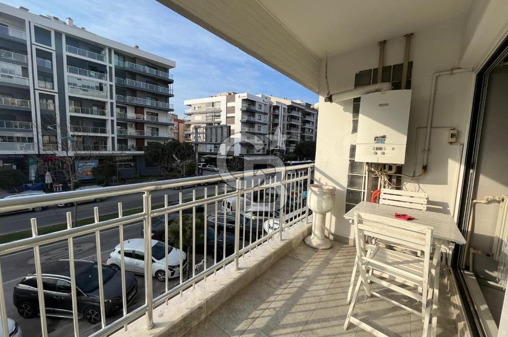 Karşıyaka Aksoy Mah. Girne Bulvarında 3+1 Eşyalı Kiralık Daire