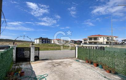 Ayvalık Küçükköy Mahallesin'de Satılık 3+1 Villa