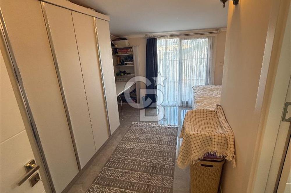 İzmir Menderes Barbaros Mah.4+1 Villa