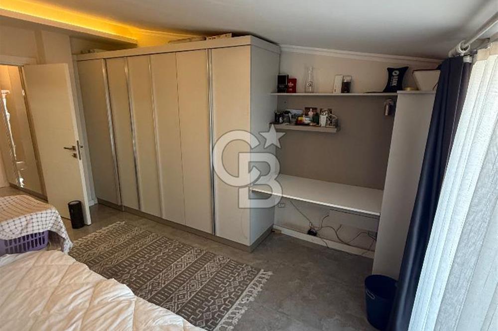 İzmir Menderes Barbaros Mah.4+1 Villa