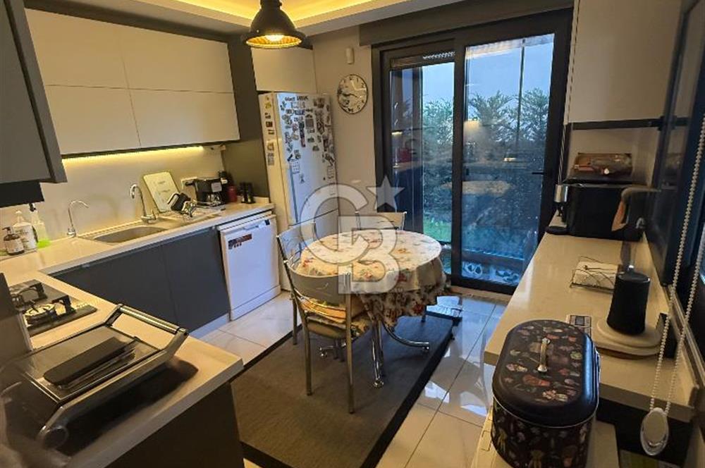 İzmir Menderes Barbaros Mah.4+1 Villa