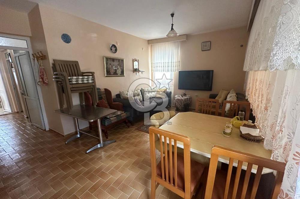 ÇANAKKALE GÜZELYALI DA 3 KATLI KOMPLE SATILIK BİNA