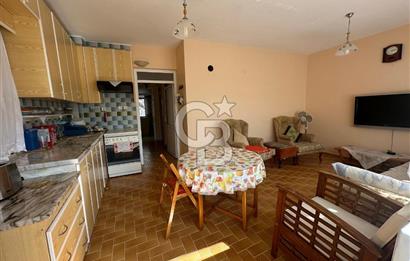 ÇANAKKALE GÜZELYALI DA 3 KATLI KOMPLE SATILIK BİNA