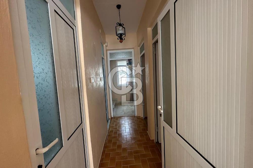 ÇANAKKALE GÜZELYALI DA 3 KATLI KOMPLE SATILIK BİNA