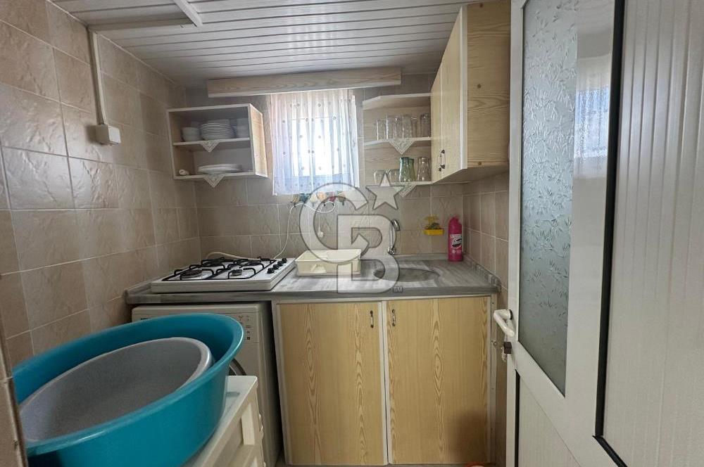 ÇANAKKALE GÜZELYALI DA 3 KATLI KOMPLE SATILIK BİNA