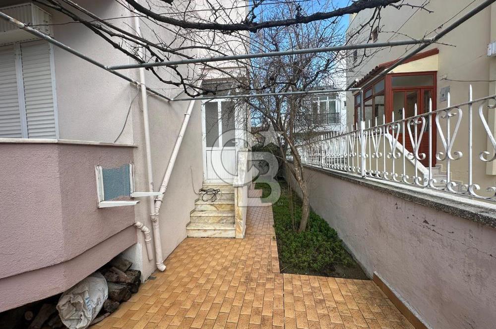 ÇANAKKALE GÜZELYALI DA 3 KATLI KOMPLE SATILIK BİNA