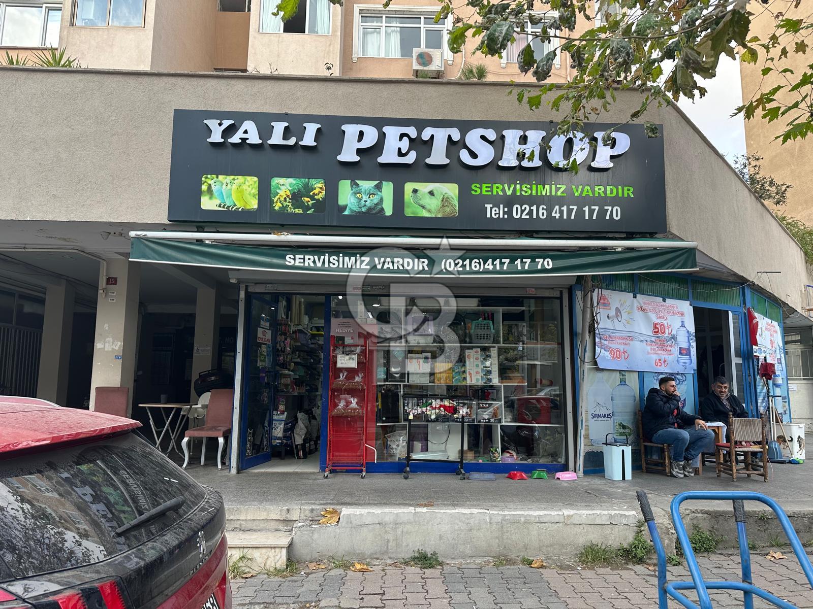 Cadde Üzeri, Kiracılı & Yüksek Arsa Paylı Satılık Dükkan!