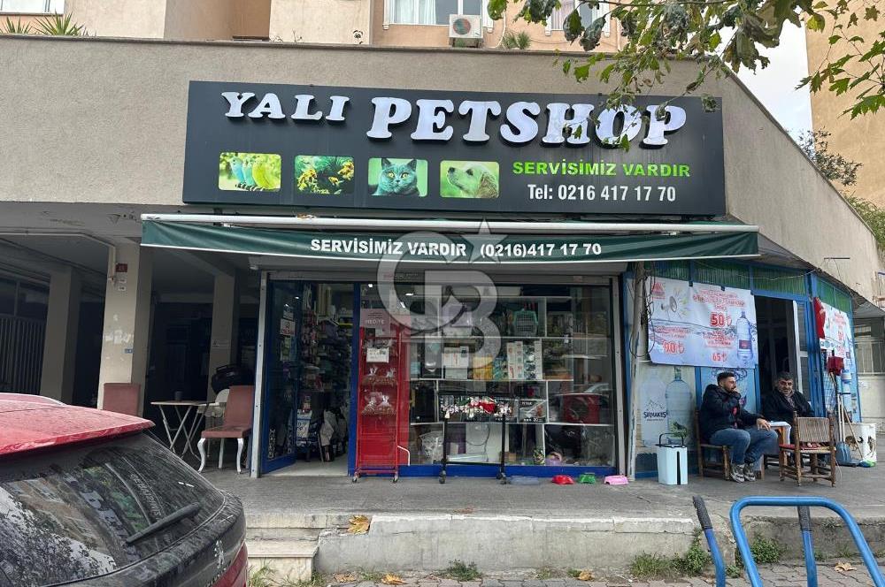 Cadde Üzeri, Kiracılı & Yüksek Arsa Paylı Satılık Dükkan!