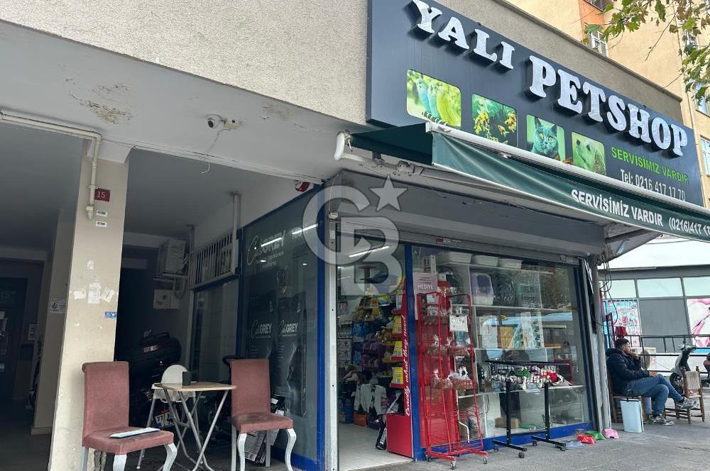 Cadde Üzeri, Kiracılı & Yüksek Arsa Paylı Satılık Dükkan!