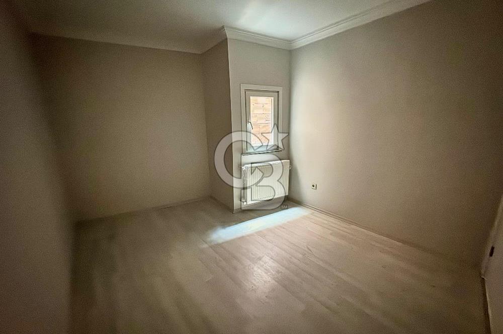 Kağıthane Çeliktepe'de Satılık 3+1 Çatı Katı Daire