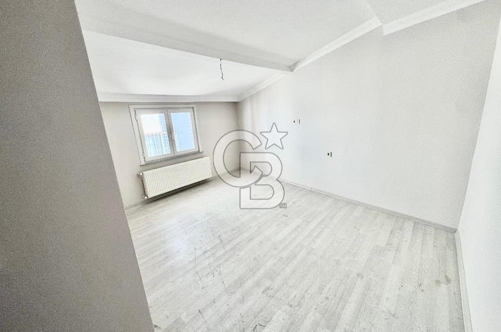 Kağıthane Çeliktepe'de Satılık 3+1 Çatı Katı Daire