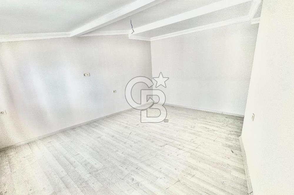 Kağıthane Çeliktepe'de Satılık 3+1 Çatı Katı Daire