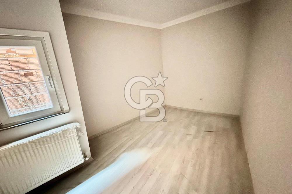 Kağıthane Çeliktepe'de Satılık 3+1 Çatı Katı Daire