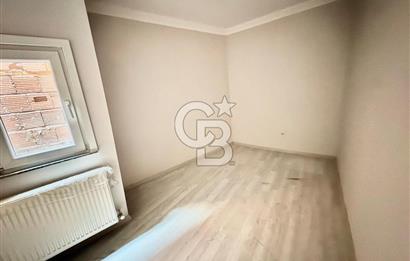 Kağıthane Çeliktepe'de Satılık 3+1 Çatı Katı Daire