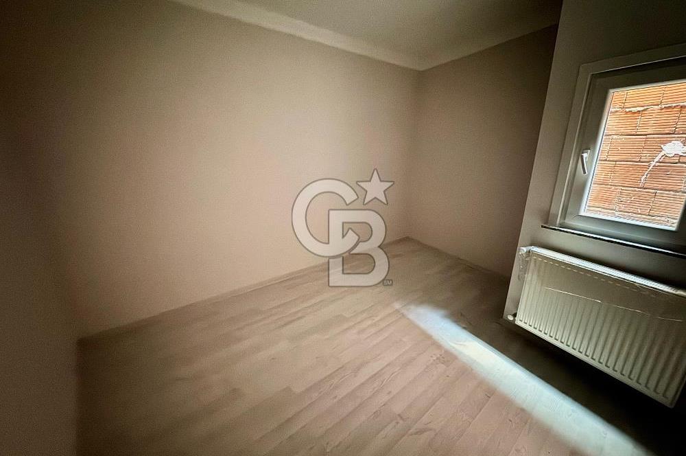 Kağıthane Çeliktepe'de Satılık 3+1 Çatı Katı Daire