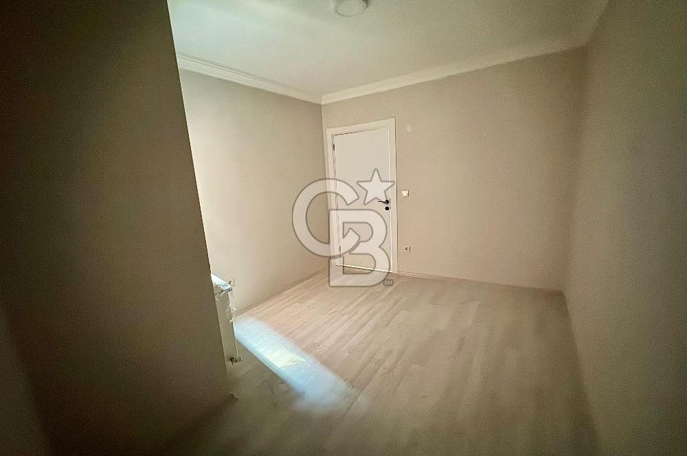 Kağıthane Çeliktepe'de Satılık 3+1 Çatı Katı Daire