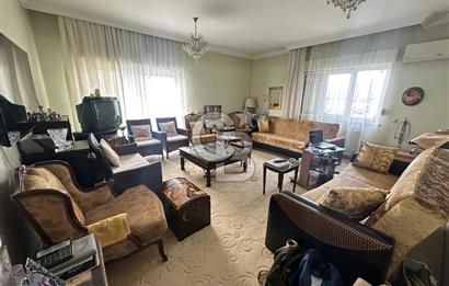 Bağbaşı Mah. Soylu Sitesi'nde 3+1 170M² Satılık Daire