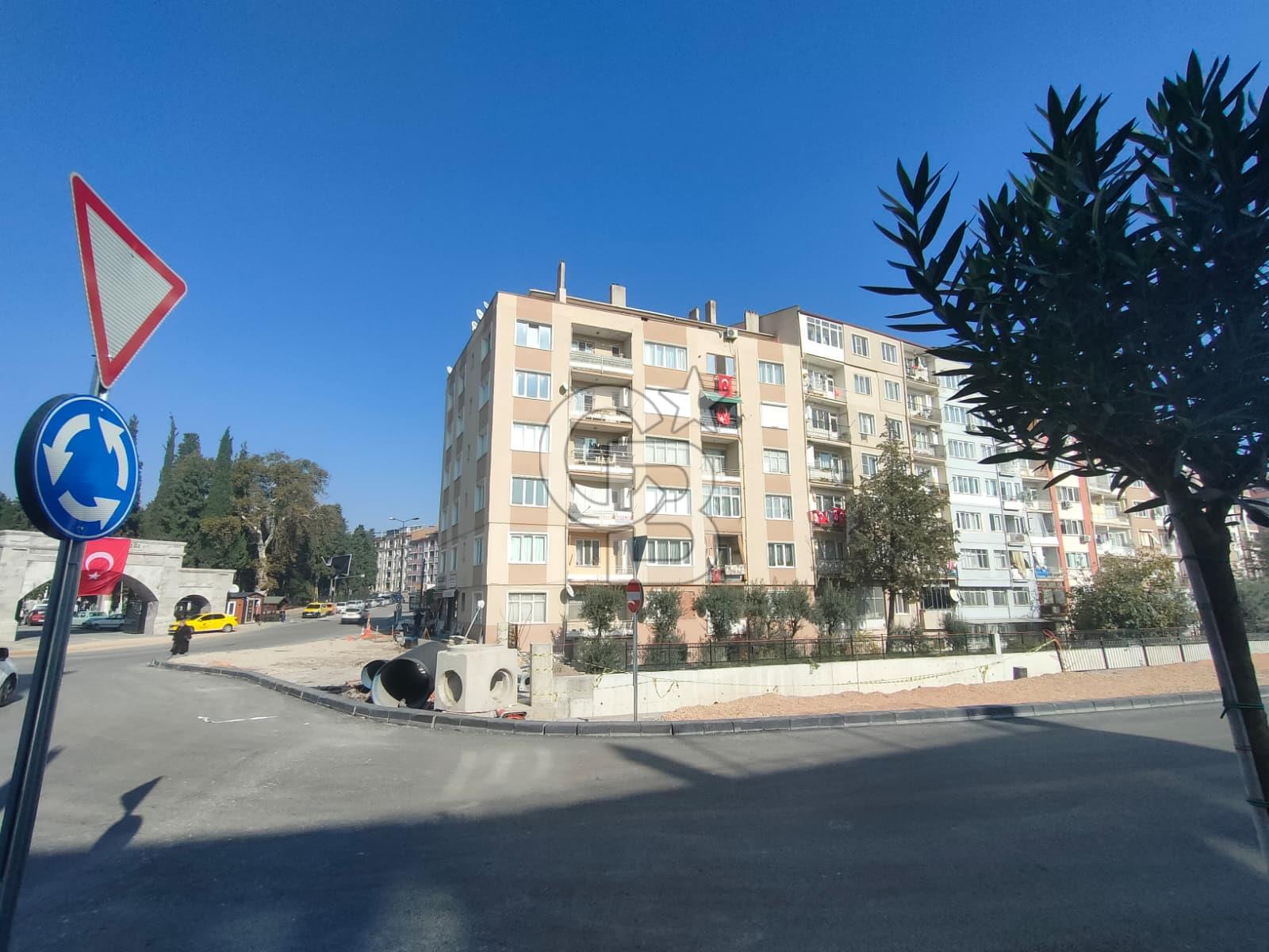 CB KİNG'DEN BALIKESİR ÇAY MAHALLESİ ARA KAT 3+1 SATILIK DAİRE