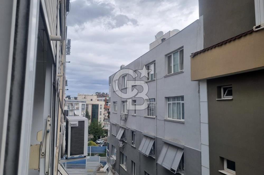 KARŞIYAKA TERSANE MAHALLESİ 3+1 KİRALIK DAİRE