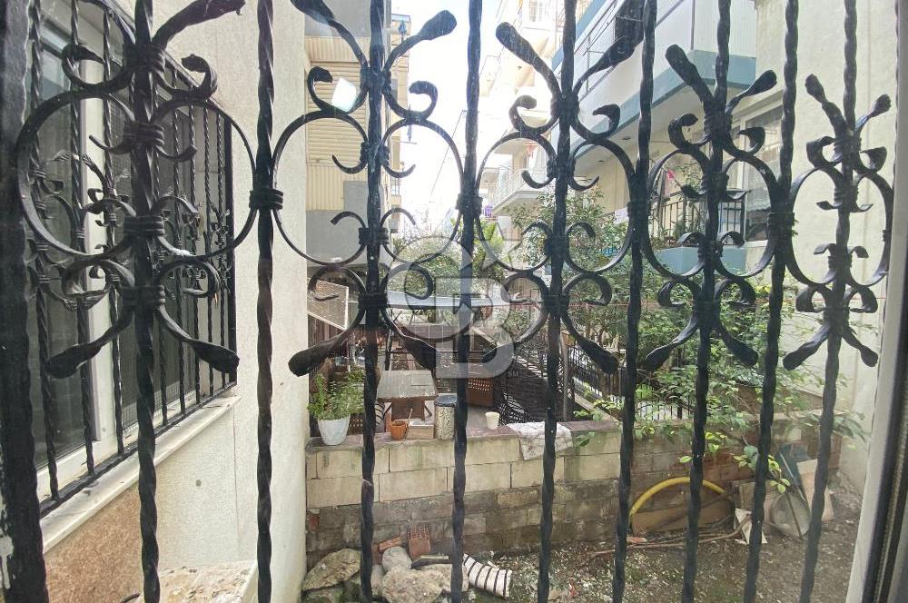 BUCA EFELER MAHALLESİ'NDE FULL TADİLATLI 2+1 SATILIK DAİRE 