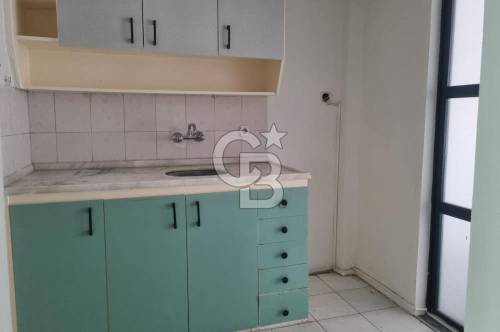 KARŞIYAKA TERSANE MAHALLESİ 3+1 KİRALIK DAİRE