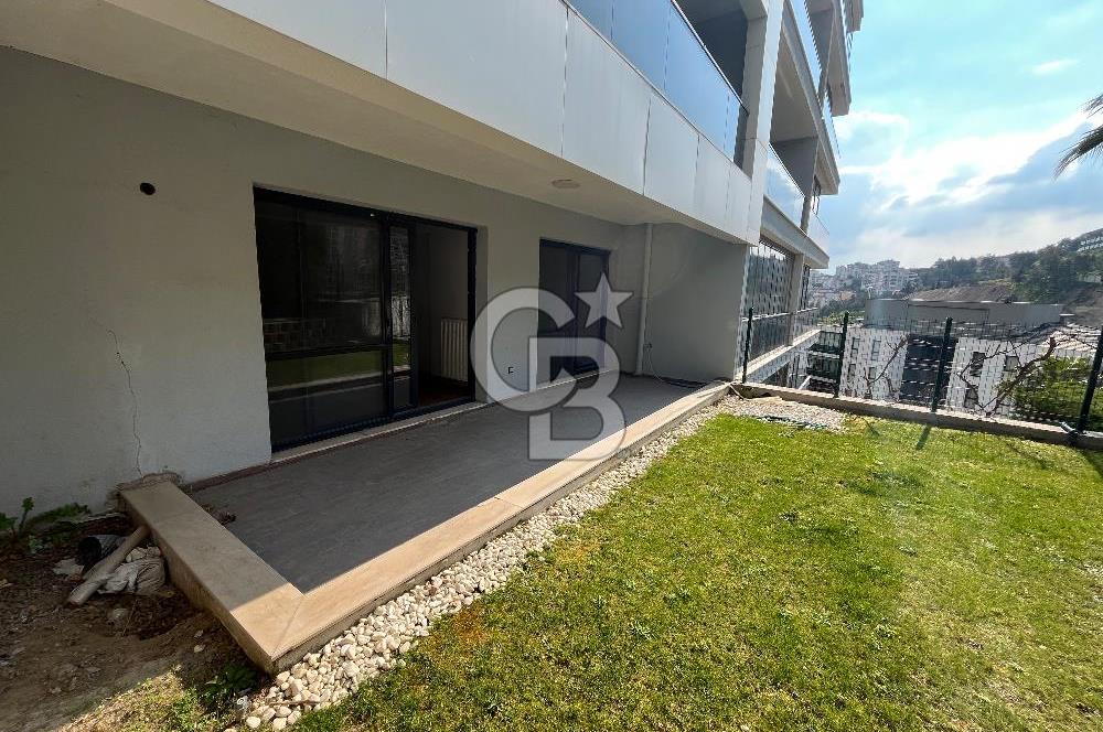 Park Yaşam Santorini'de Geniş Bahçeli Kiralık Büyük 1+1 Daire