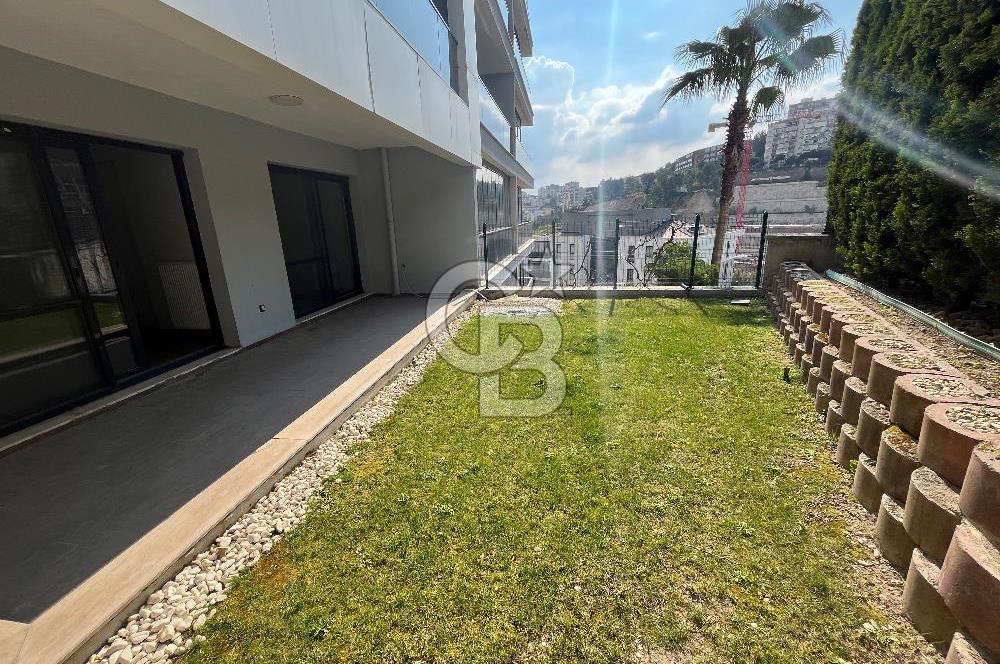 Park Yaşam Santorini'de Geniş Bahçeli Kiralık Büyük 1+1 Daire