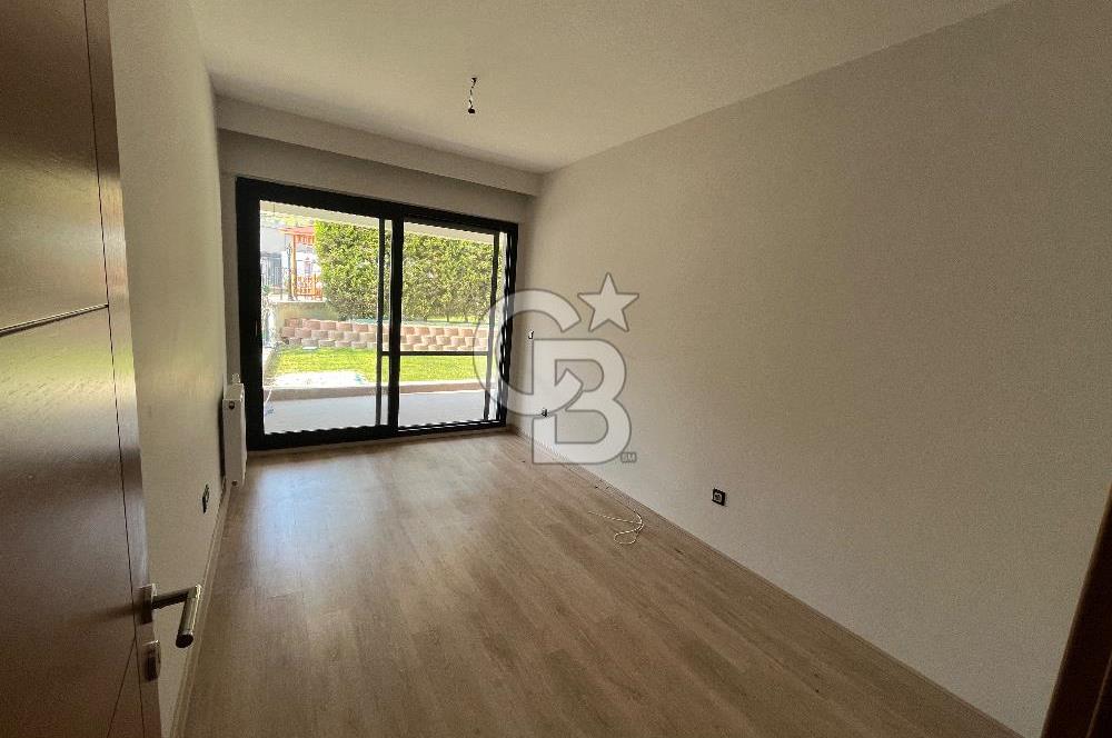 Park Yaşam Santorini'de Geniş Bahçeli Kiralık Büyük 1+1 Daire