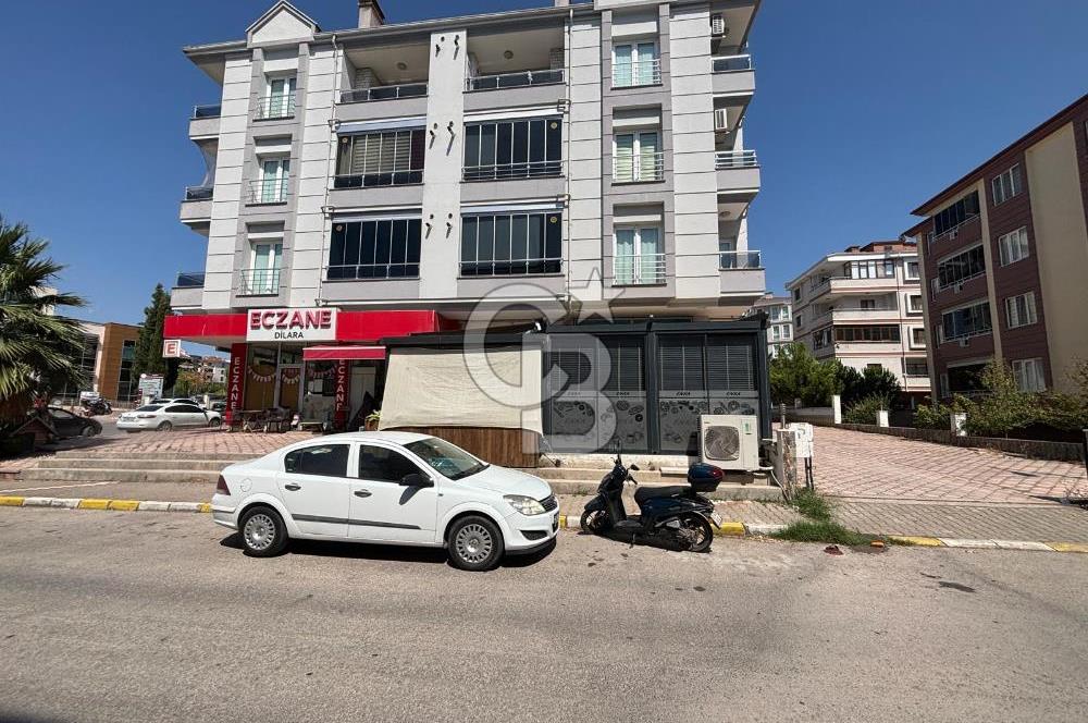CB KİNG'DEN BAHÇELİEVLER MH DİŞ HASTANESİ KARŞISI DEVREN SATILIK DÜKKAN