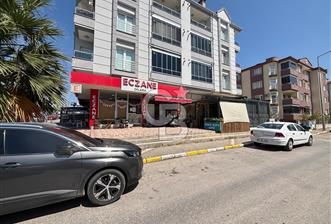 CB KİNG'DEN BAHÇELİEVLER MH DİŞ HASTANESİ KARŞISI DEVREN SATILIK DÜKKAN - 1 - 340094
