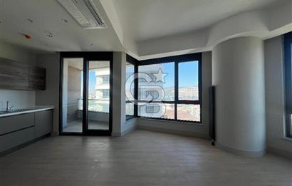 Evora İzmir'de 2+1 Büyük Tip Ebeveyn Banyolu Kiralık Daire