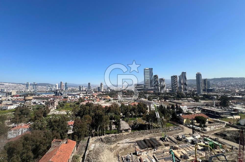 Evora İzmir'de 2+1 Büyük Tip Ebeveyn Banyolu Kiralık Daire