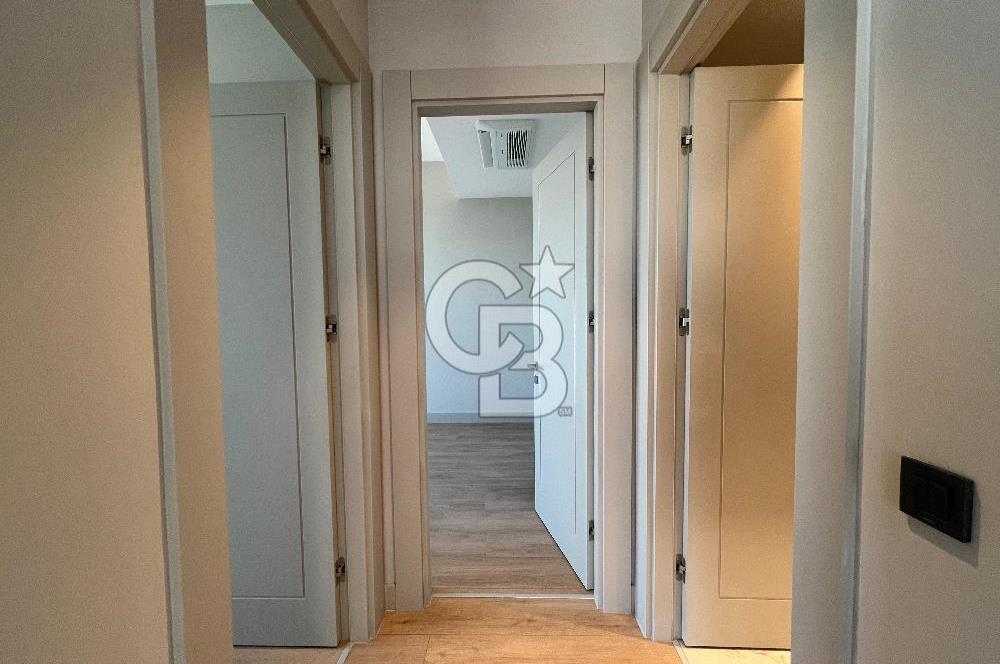 Evora İzmir'de 2+1 Büyük Tip Ebeveyn Banyolu Kiralık Daire