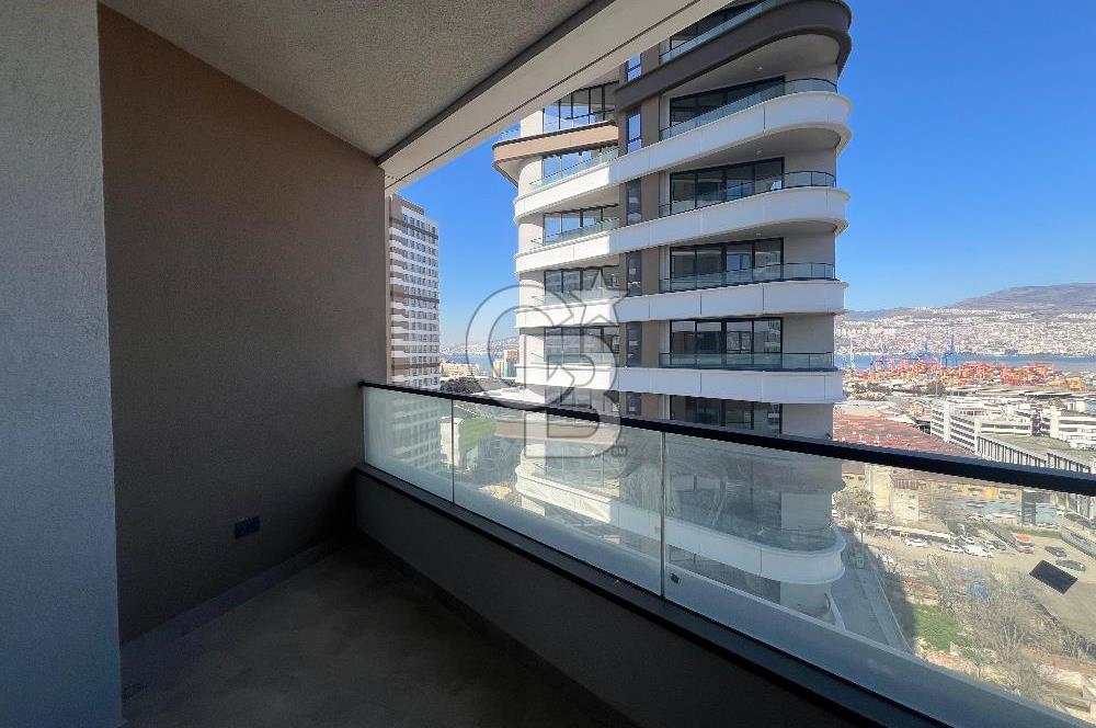 Evora İzmir'de 2+1 Büyük Tip Ebeveyn Banyolu Kiralık Daire