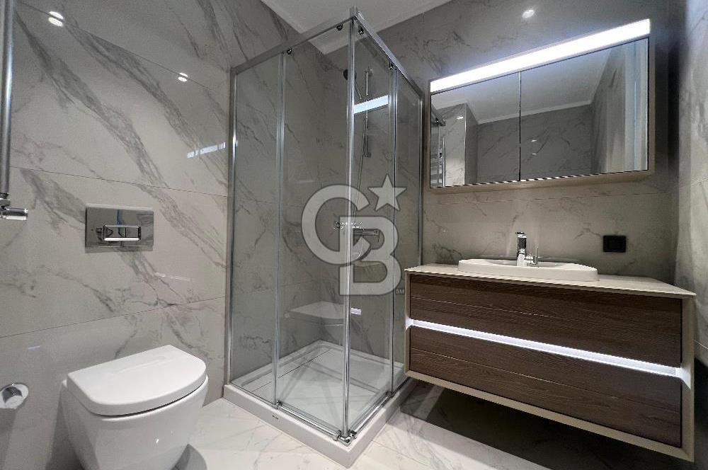 Evora İzmir'de 2+1 Büyük Tip Ebeveyn Banyolu Kiralık Daire