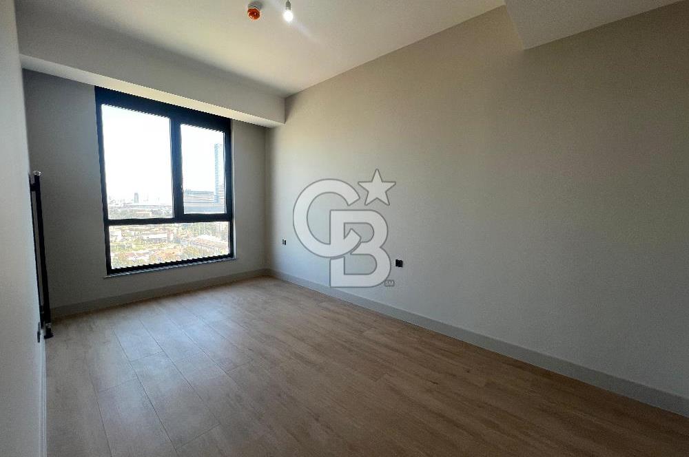Evora İzmir'de 2+1 Büyük Tip Ebeveyn Banyolu Kiralık Daire