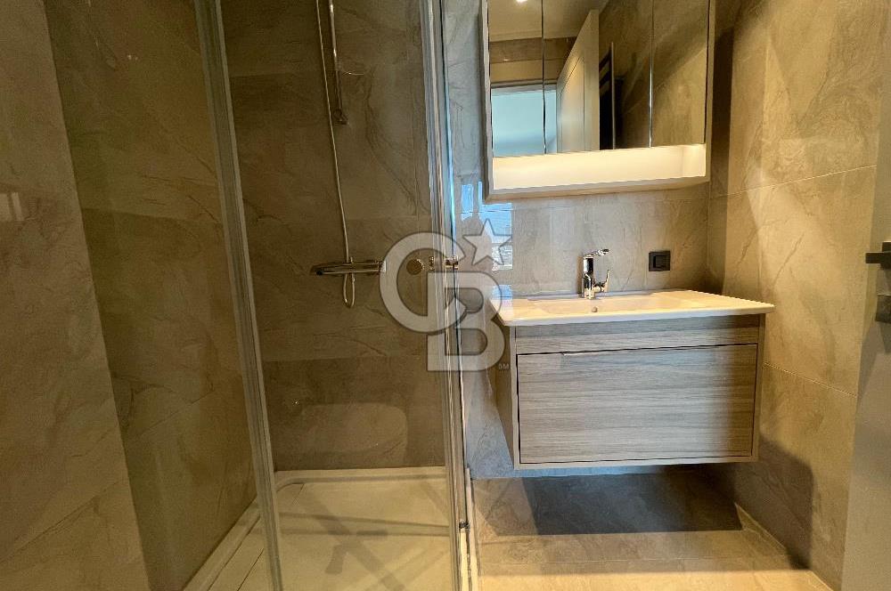 Evora İzmir'de 2+1 Büyük Tip Ebeveyn Banyolu Kiralık Daire