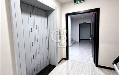 Ataşehir İFM'ye Komşu TEM Yanyolda Kiralık Depo-Ofis Alanı