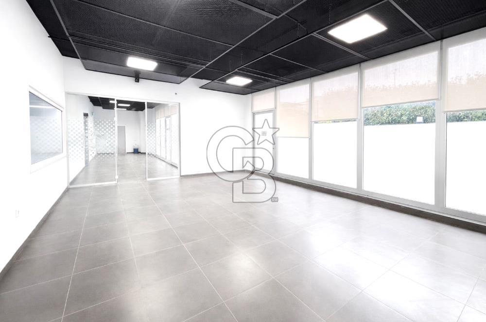 Ataşehir İFM'ye Komşu TEM Yanyolda Kiralık Depo-Ofis Alanı