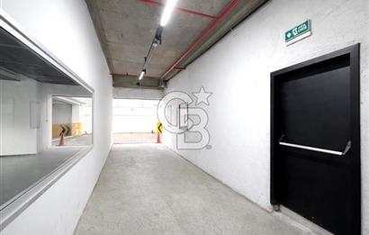 Ataşehir İFM'ye Komşu TEM Yanyolda Kiralık Depo-Ofis Alanı