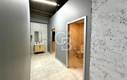 Ataşehir İFM'ye Komşu TEM Yanyolda Kiralık Depo-Ofis Alanı