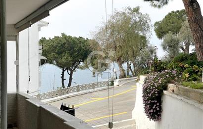 KUŞADASI KADINLAR DENİZİ MAH. DENİZE SIFIR 1+1 DAİRE