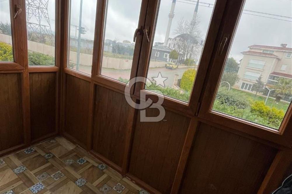 ARNAVUTKÖY TAŞOLUKTA SATILIK MÜSTAKİL VİLLA