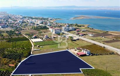 Çanakkale Lapseki Çardak'ta Boğaz Manzaralı Satılık Villa Arsası